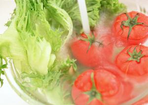 白みそ仕立てで食べられる博多のもつ鍋